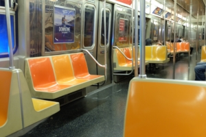 ニューヨークの地下鉄は想像以上に安全です【だけど常に注意すべき】